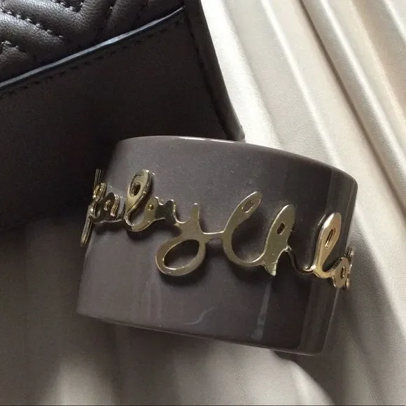 See by Chloe logo plastic cuff bracelet - Picture 5 of 7